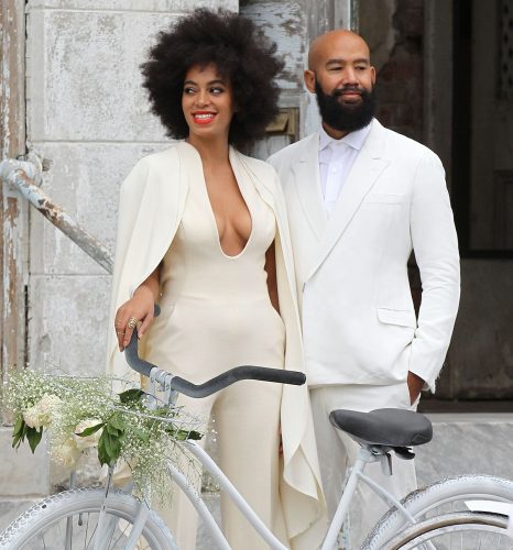 Solange rocks an Afro during her chic wedding.