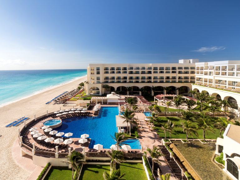 Marriott Cancun Resort: Where the Mayan Riviera Meets the World World