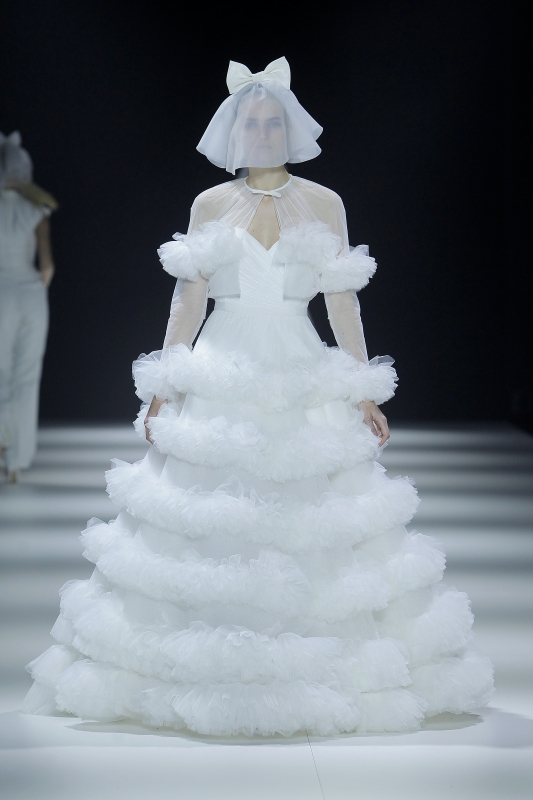 Viktor and Rolf and their spectacular show at the BBFW 2022