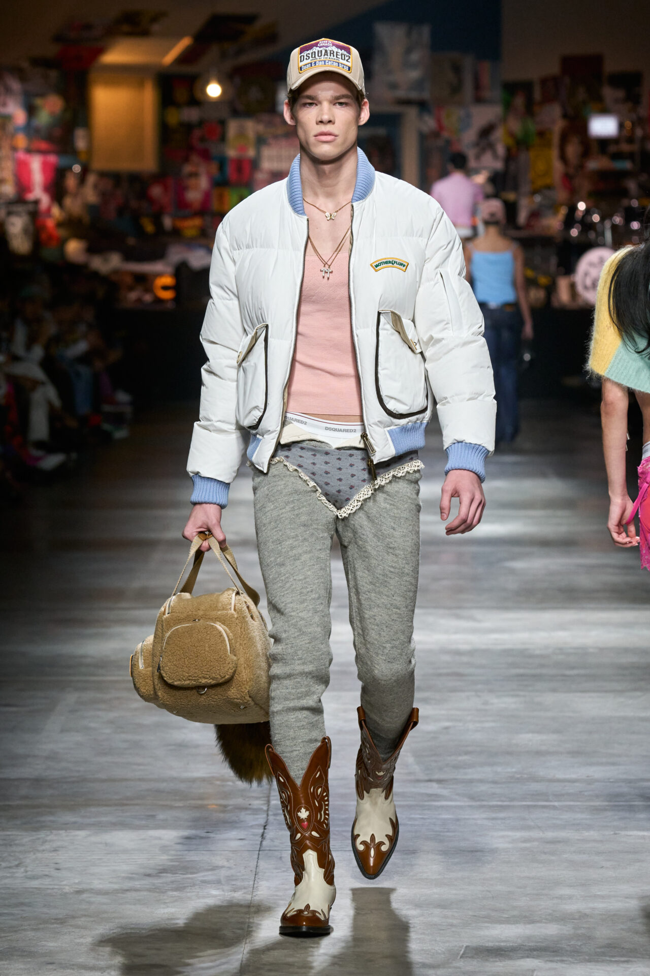 Dsquared2 FW23 05 - World Bride Magazine