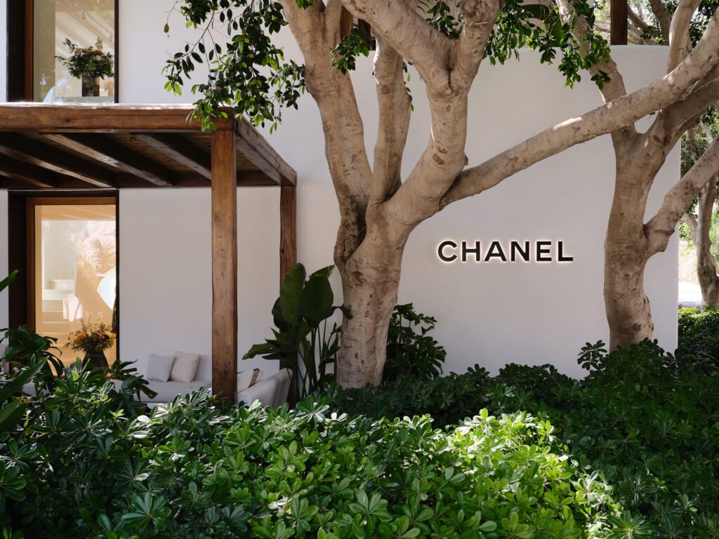 The Chanel Universe Expands With New Shops In Key Beach Locations - World  Bride Magazine