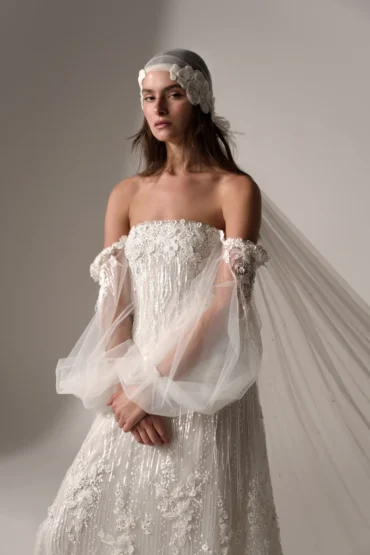 Lihi Hod Ever wedding gown with floral veil